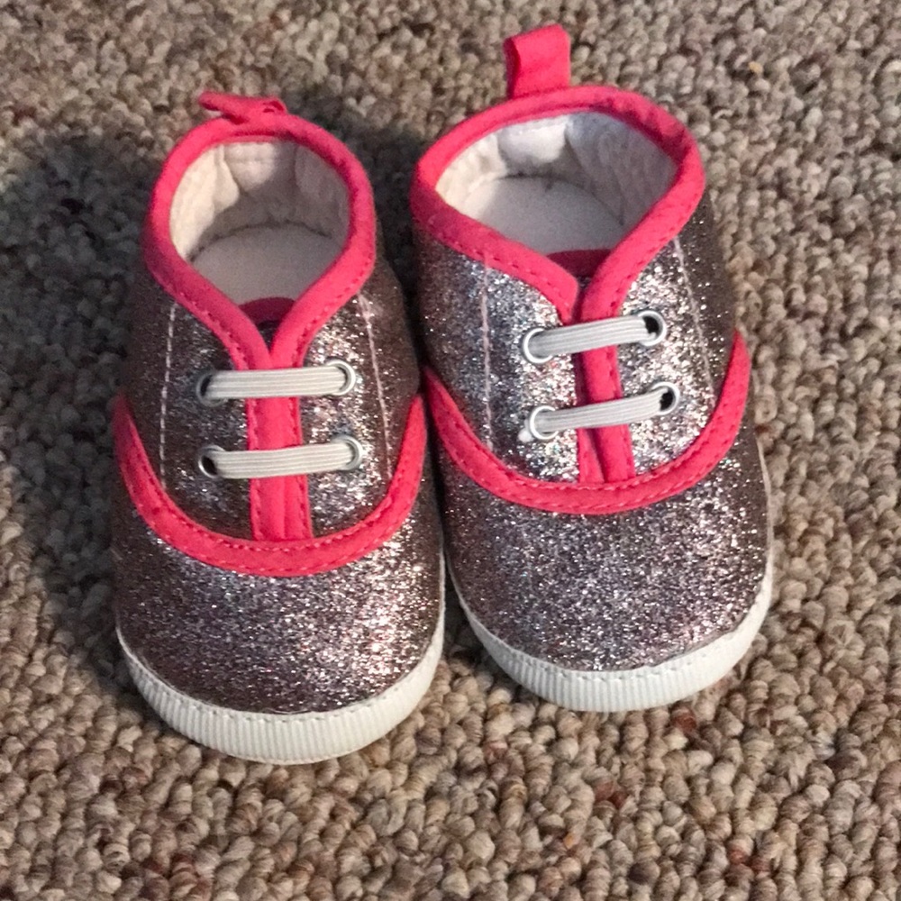 Never worn, Carter’s girls glitter infant shoes